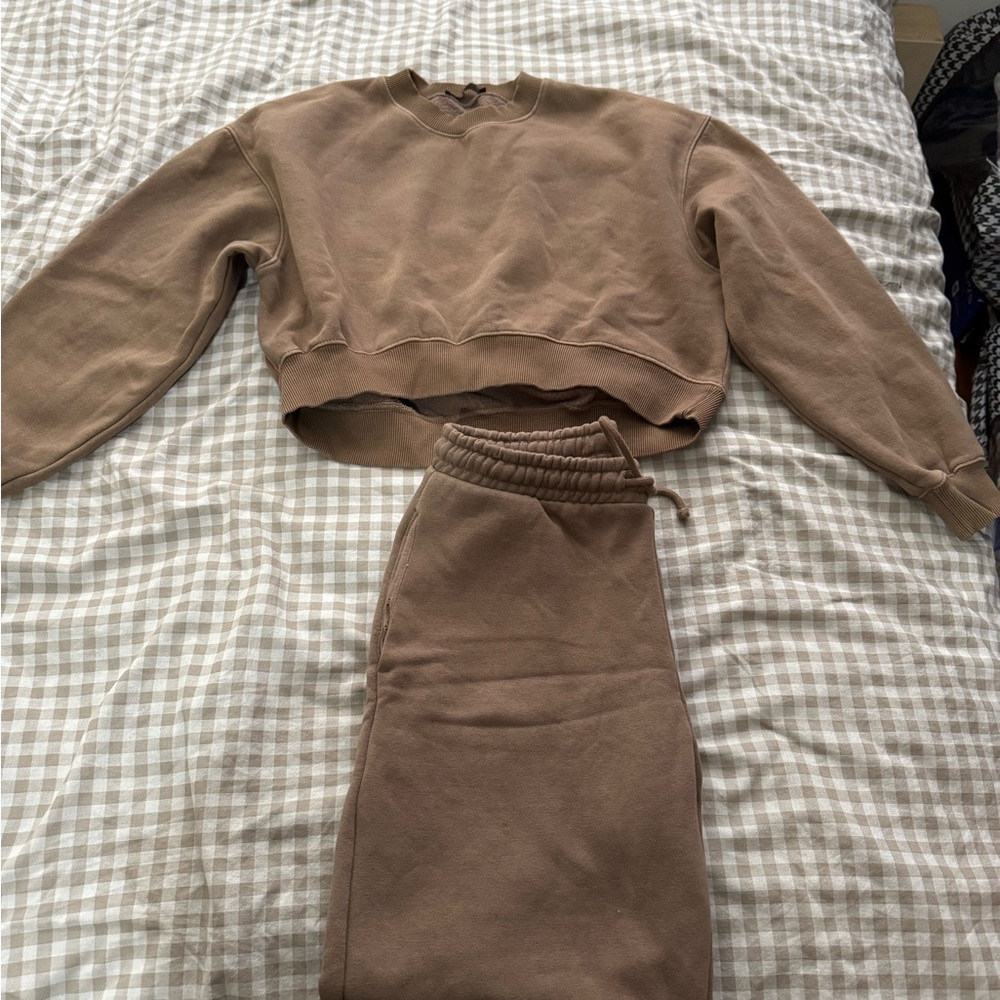 Zara Cozy Brown  set of Sweatpants and top